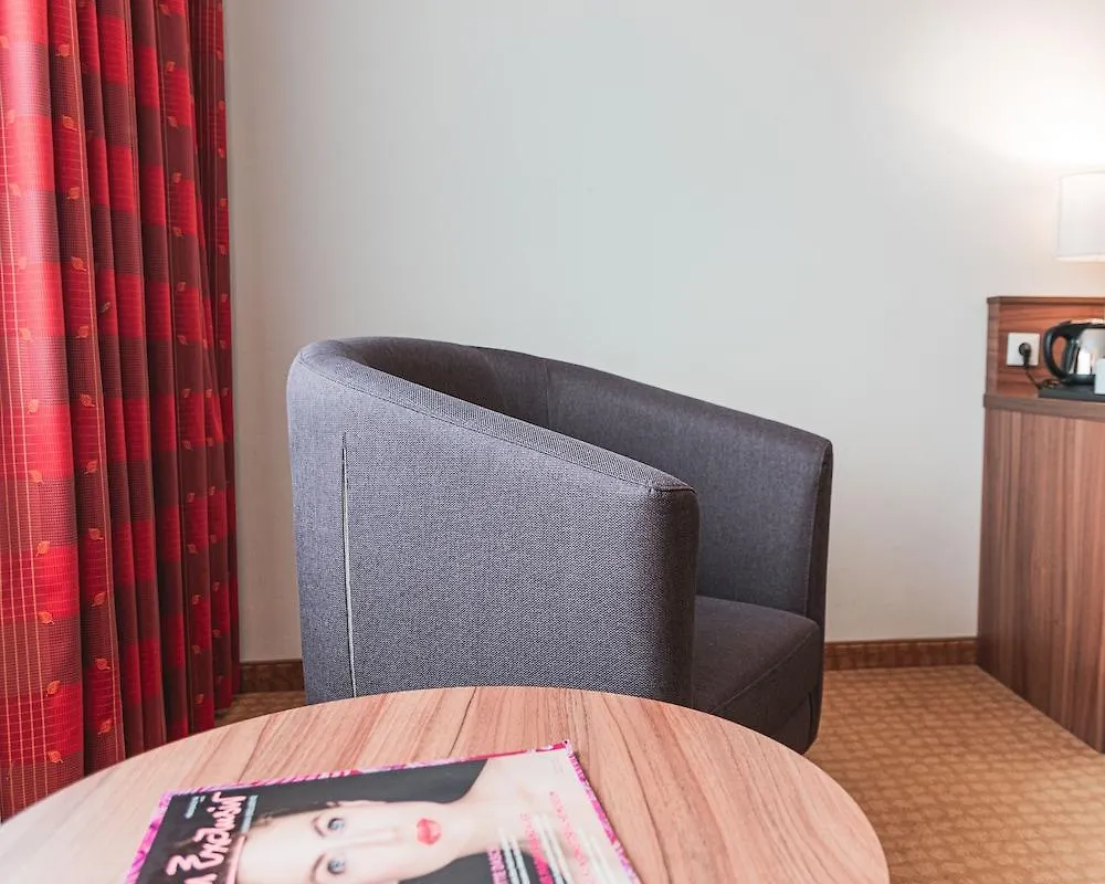 Hilton Garden Inn Vienna South 4*,