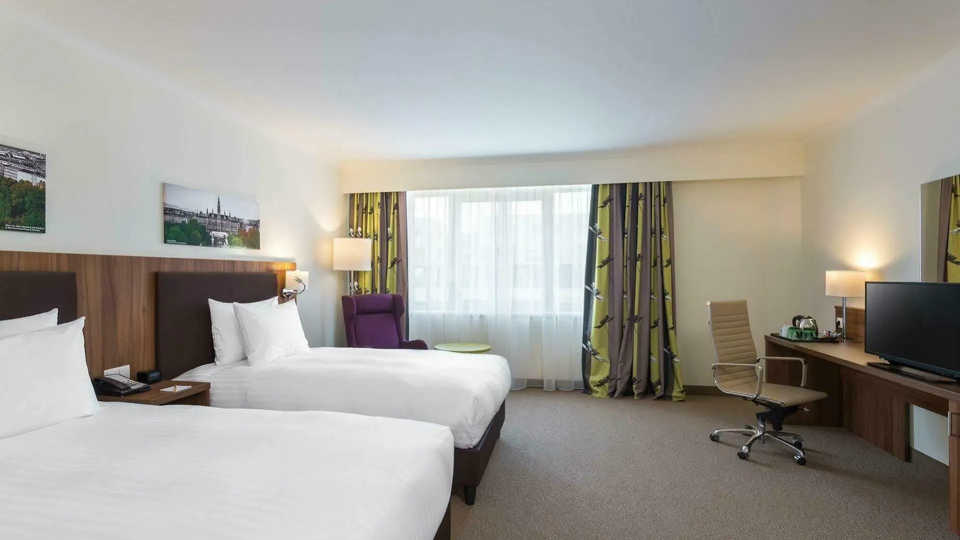 Hilton Garden Inn Vienna South Hotel